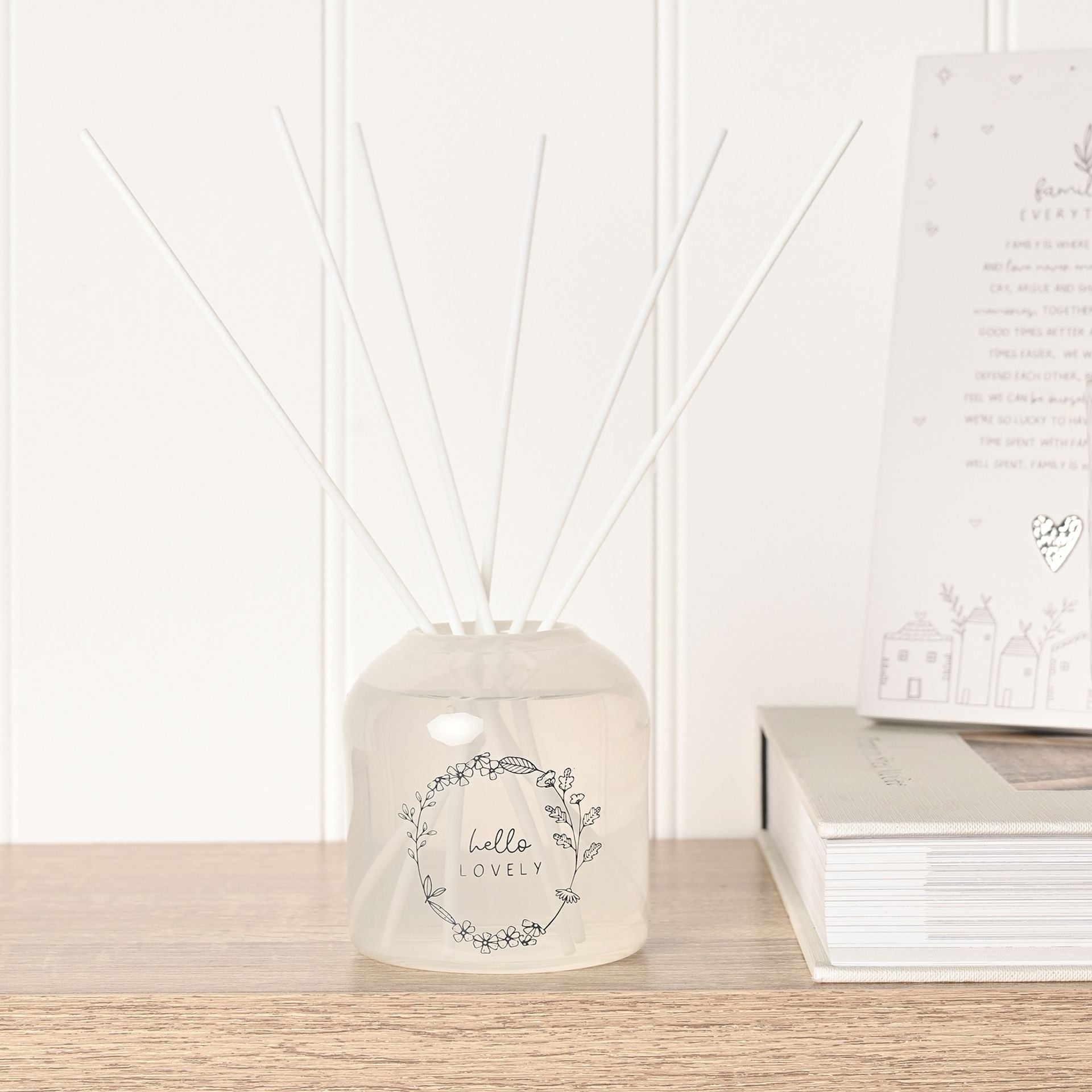 Moments Diffuser 200ml - Hello Lovely