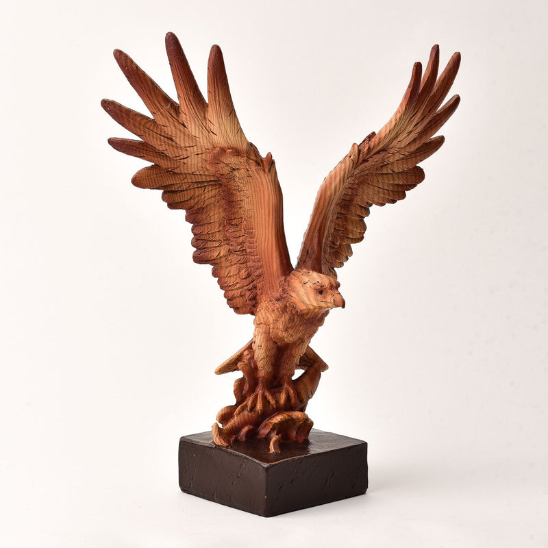 Naturecraft Wood Effect Resin Figurine - Eagle Catching Fish