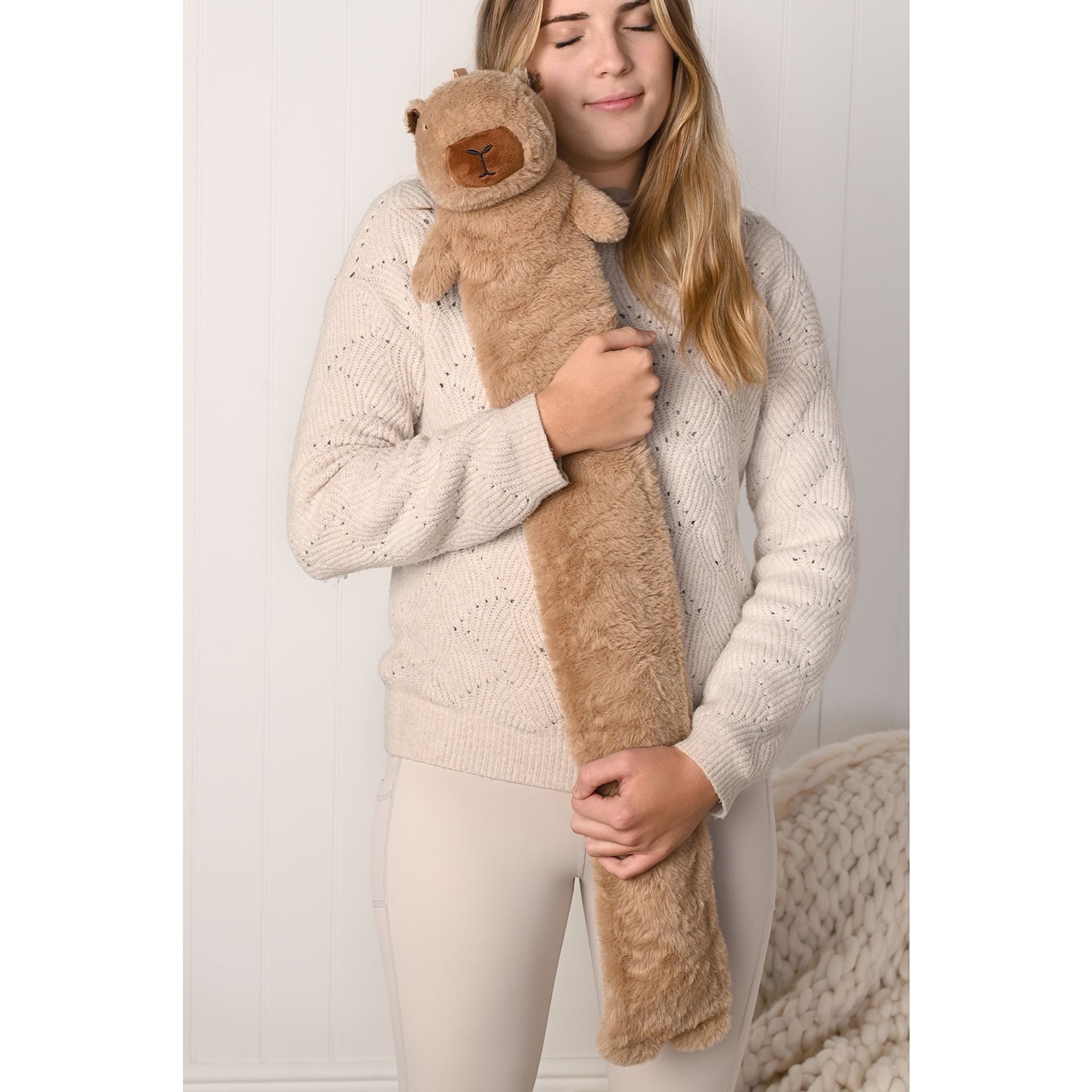 The Feel Good Club Capybara 1.7L Long Hot Water Bottle
