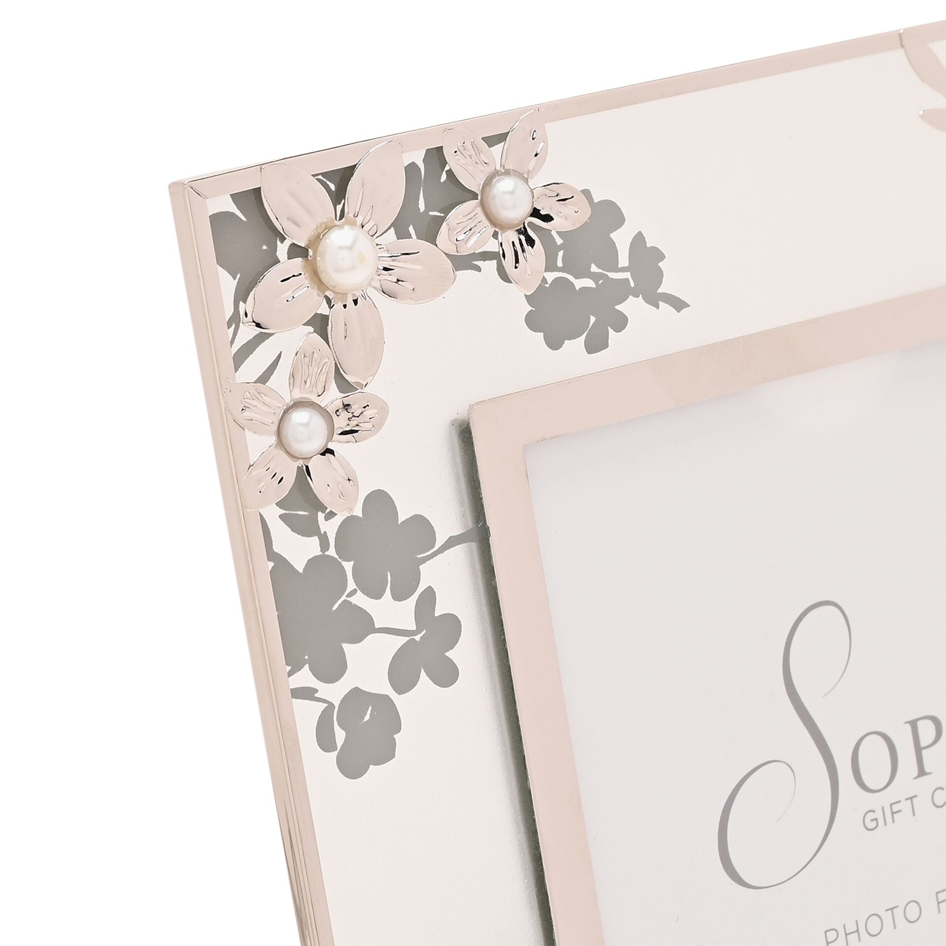 Sophia Classic Silver Daisy Photo Frame 4" x 6"