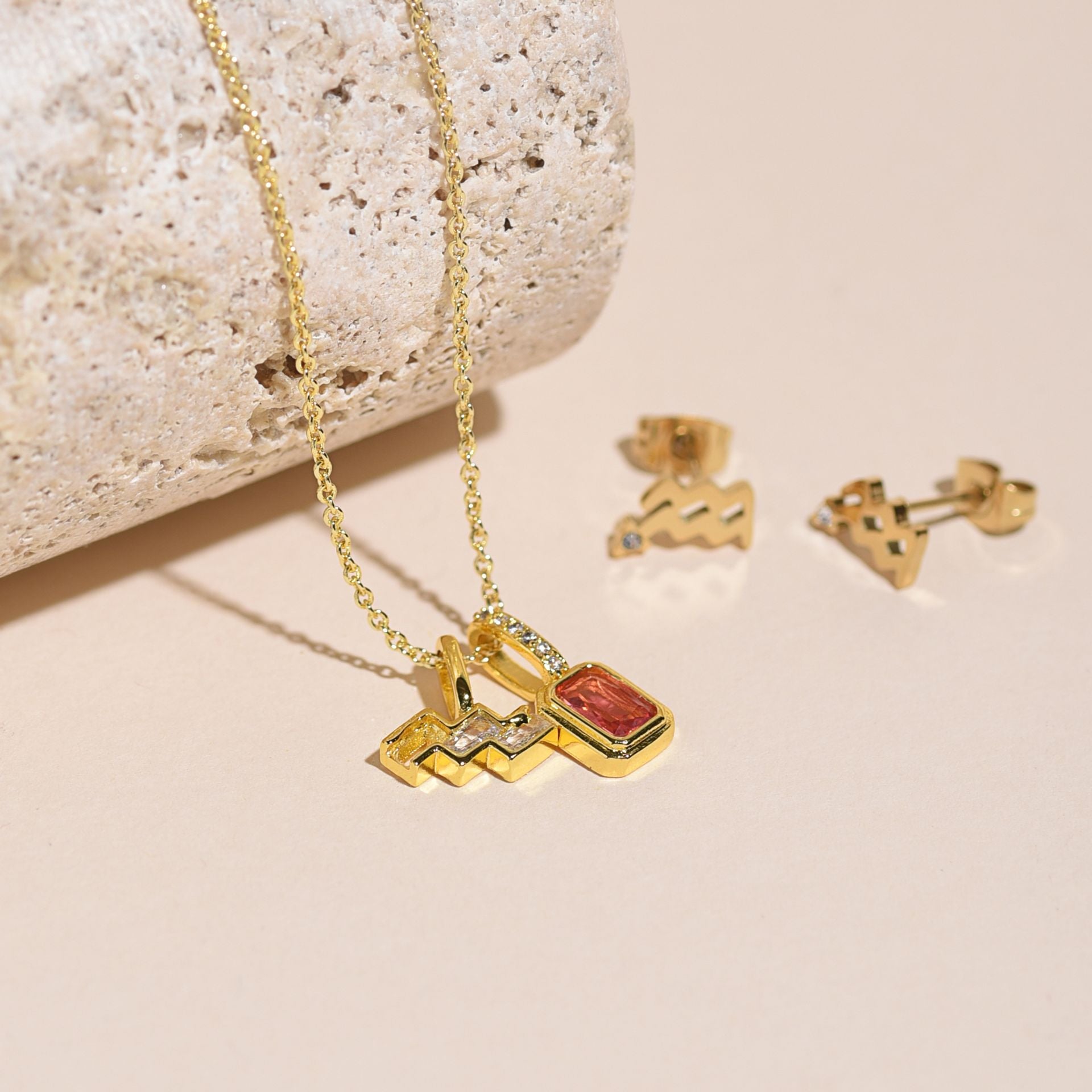 Serenity Zodiac 18k Gold Plated Necklace - Aquarius