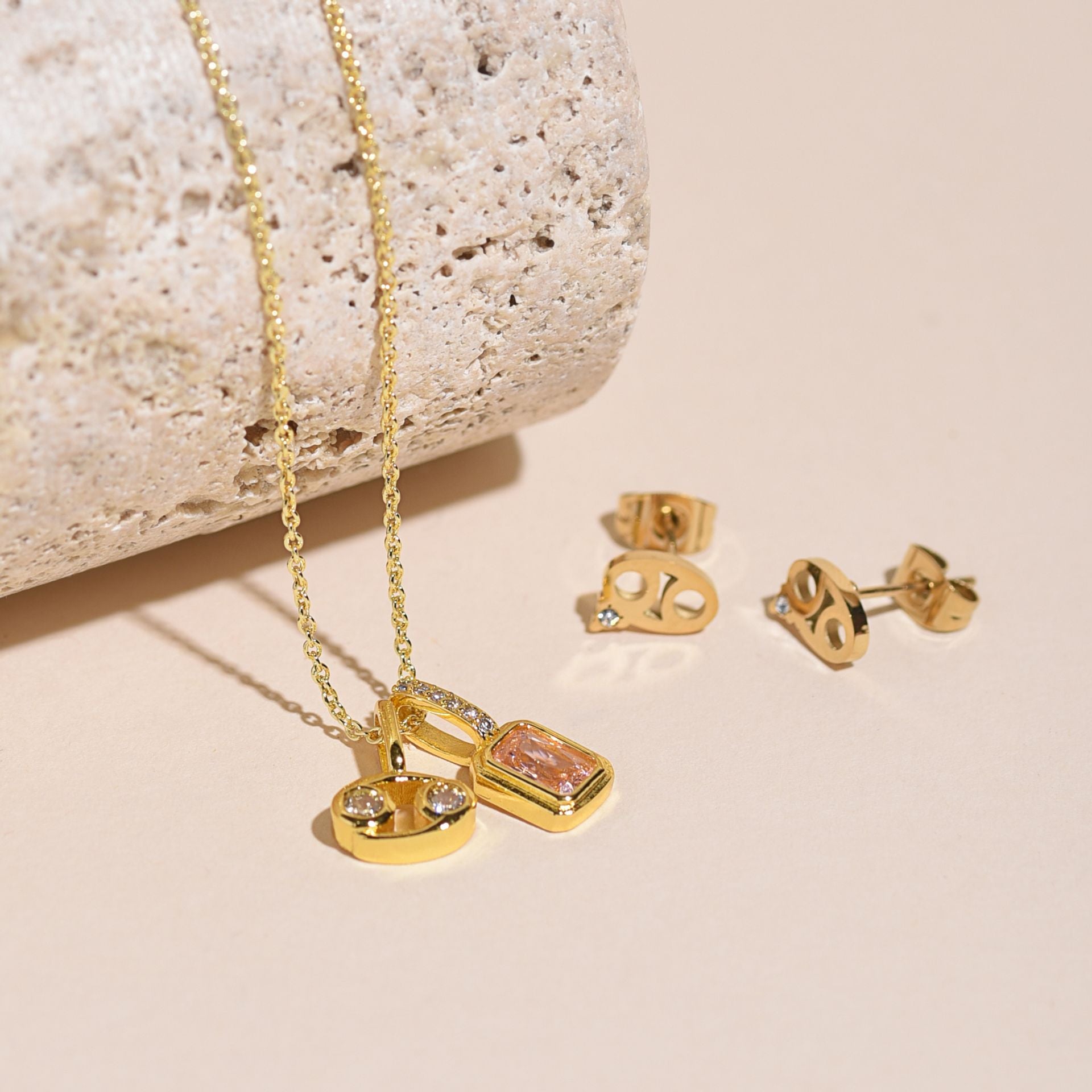 Serenity Zodiac 18k Gold Plated Necklace - Cancer