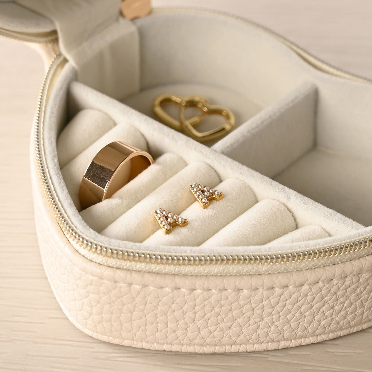 Sophia Heart Shaped Jewellery Box - Cream