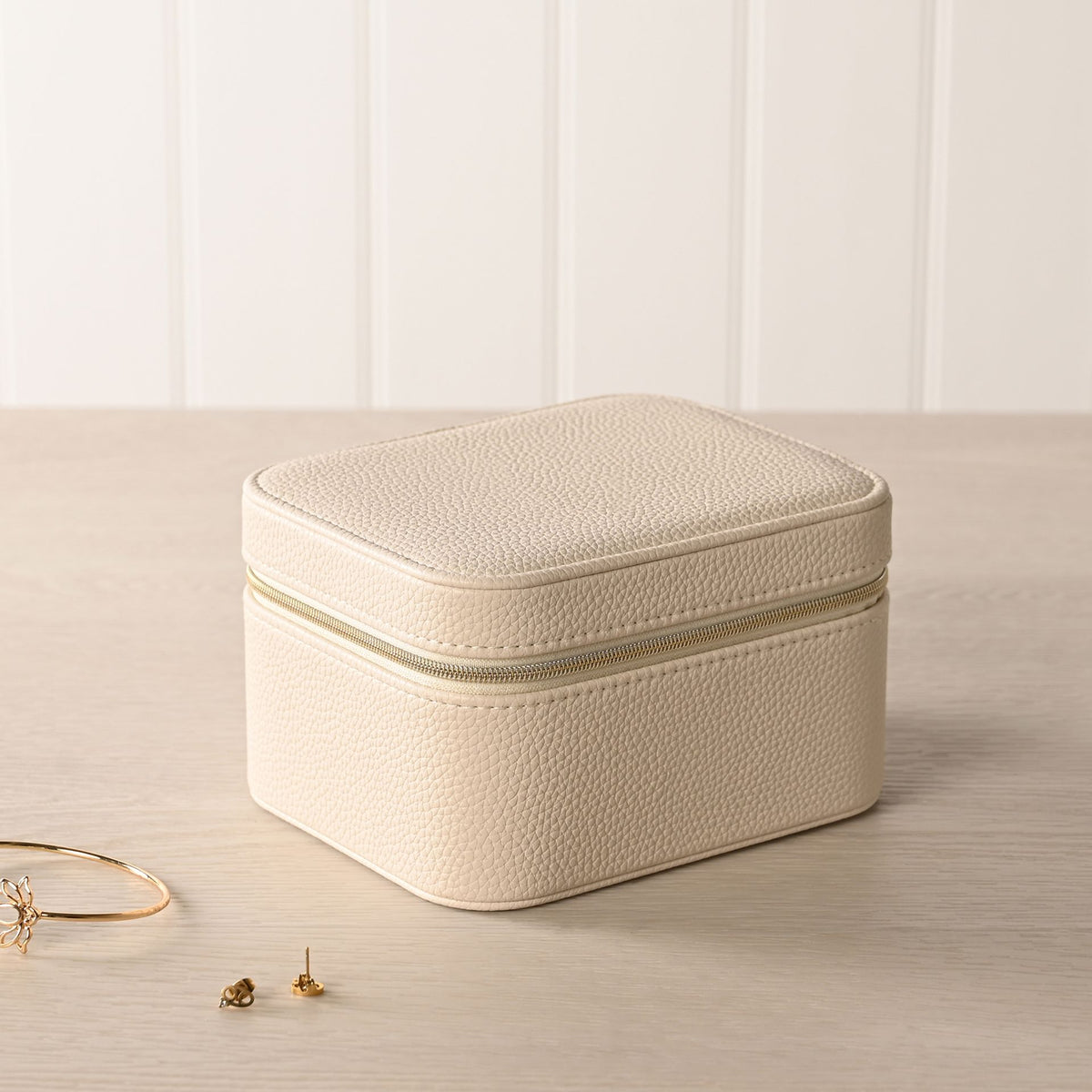 Sophia Jewellery/Watch Box - Cream