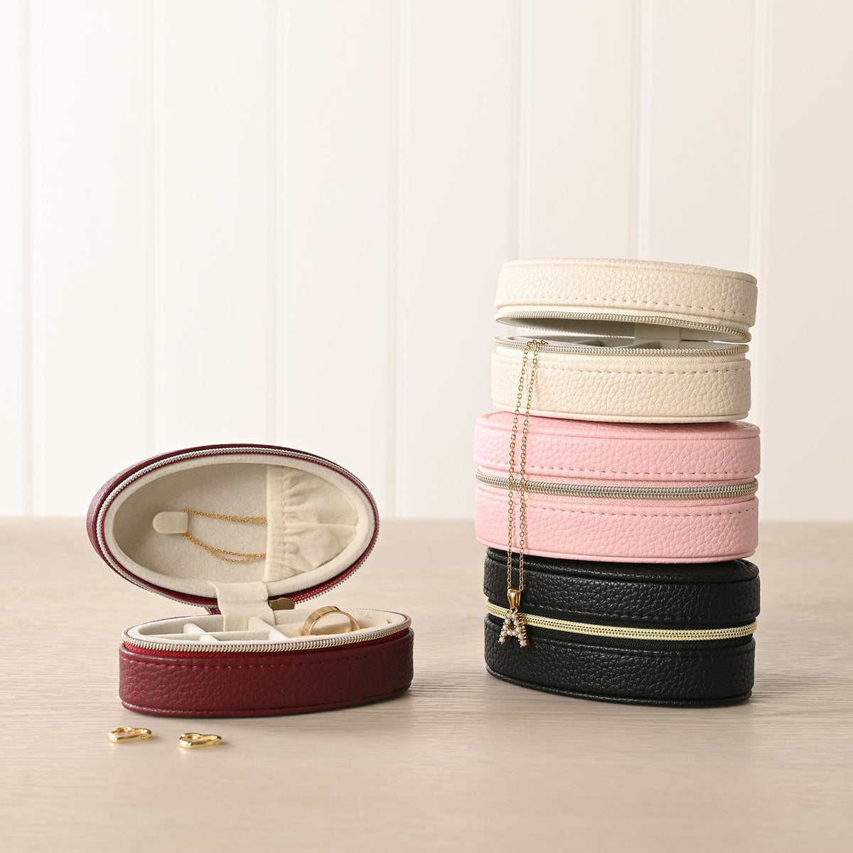 Sophia Mini Oval Jewellery Box - Black