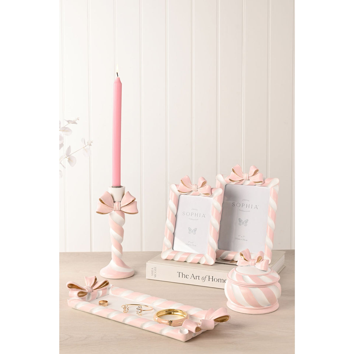 Resin Pink Candy Cane & Bow Photo Frame 4" x 6"