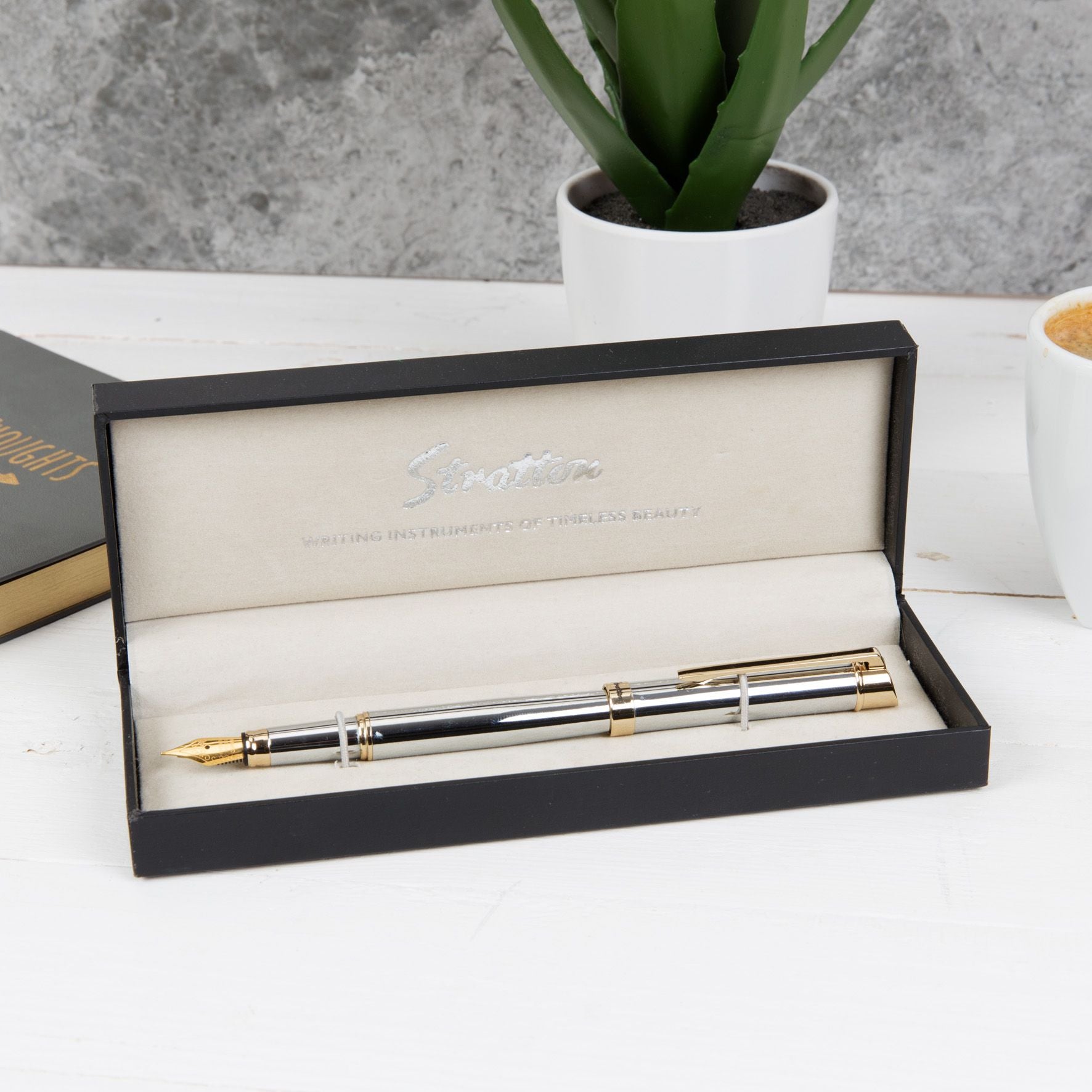 Stratton Fountain Pen - Silver & Gold