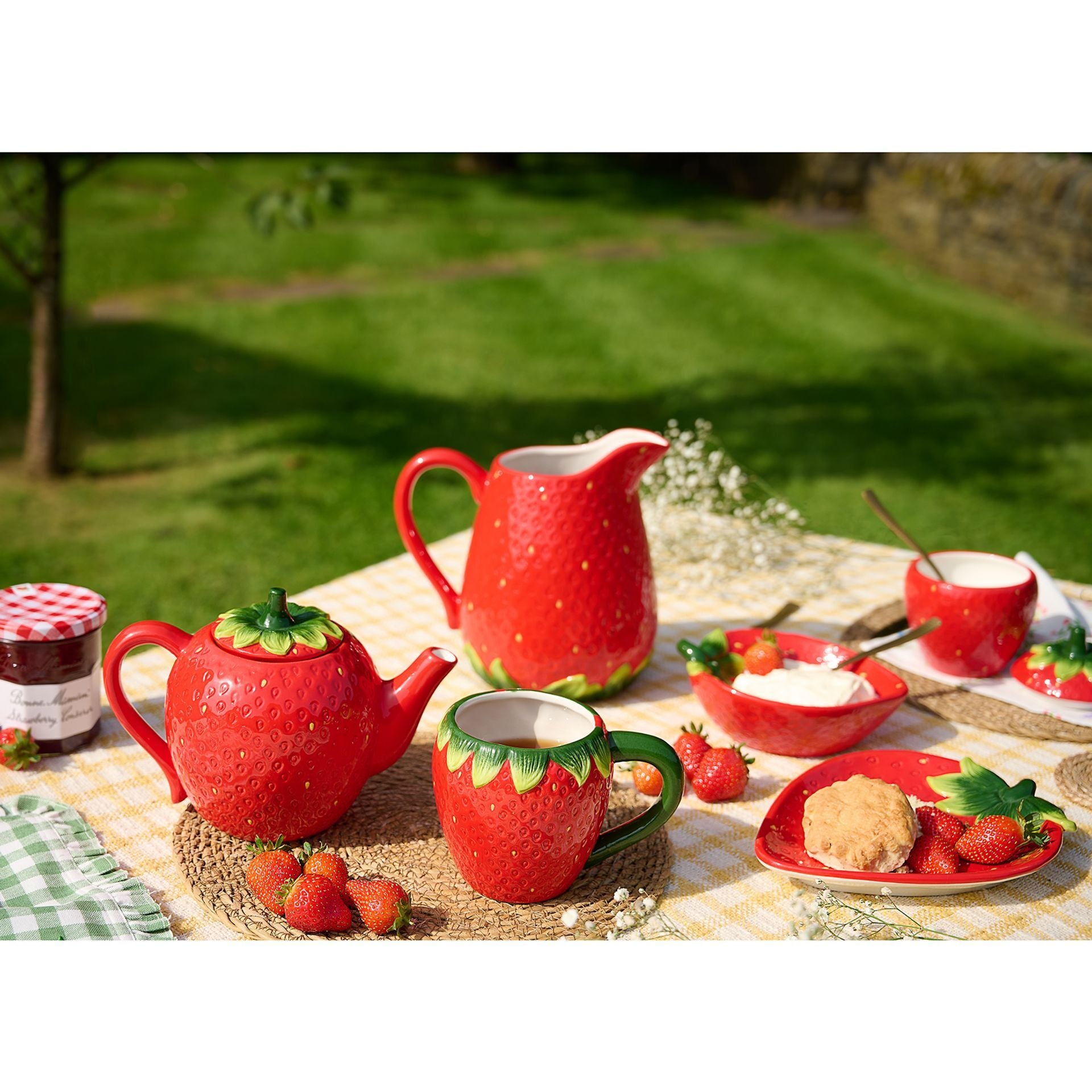 The Cottage Garden Storage Jar - Strawberry