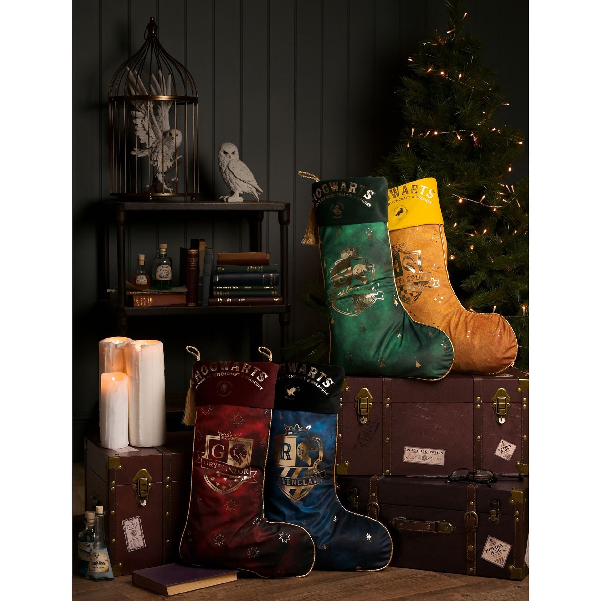 Warner Bros Harry Potter Alumni Stocking - Hufflepuff