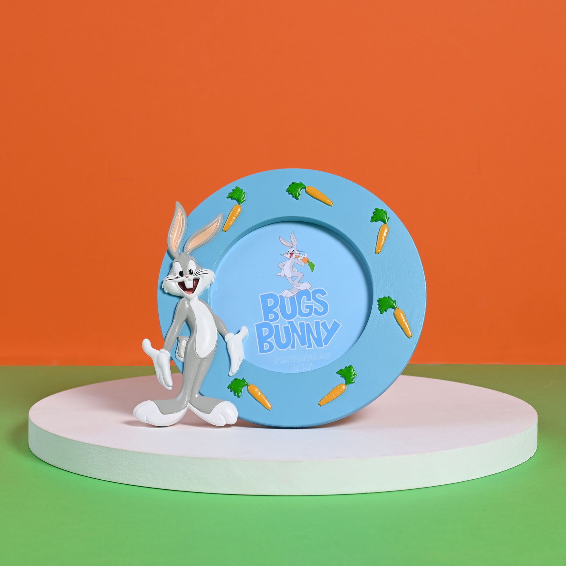 Warner Bros Looney Tunes Bugs Bunny Resin Photo Frame - 15cm