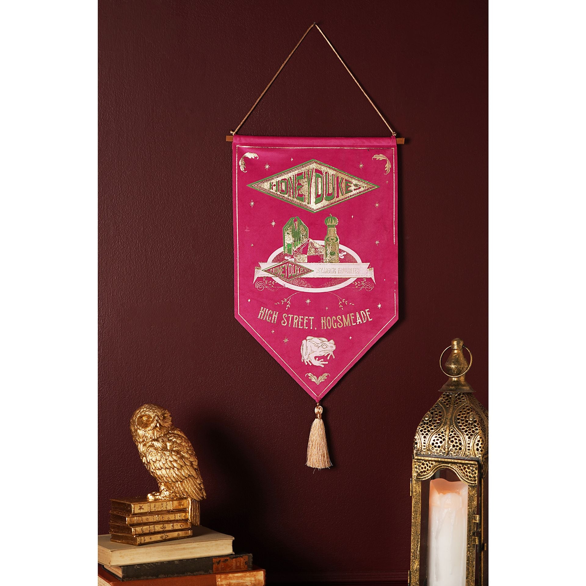 Warner Bros Harry Potter Alumni Banner - Honeydukes