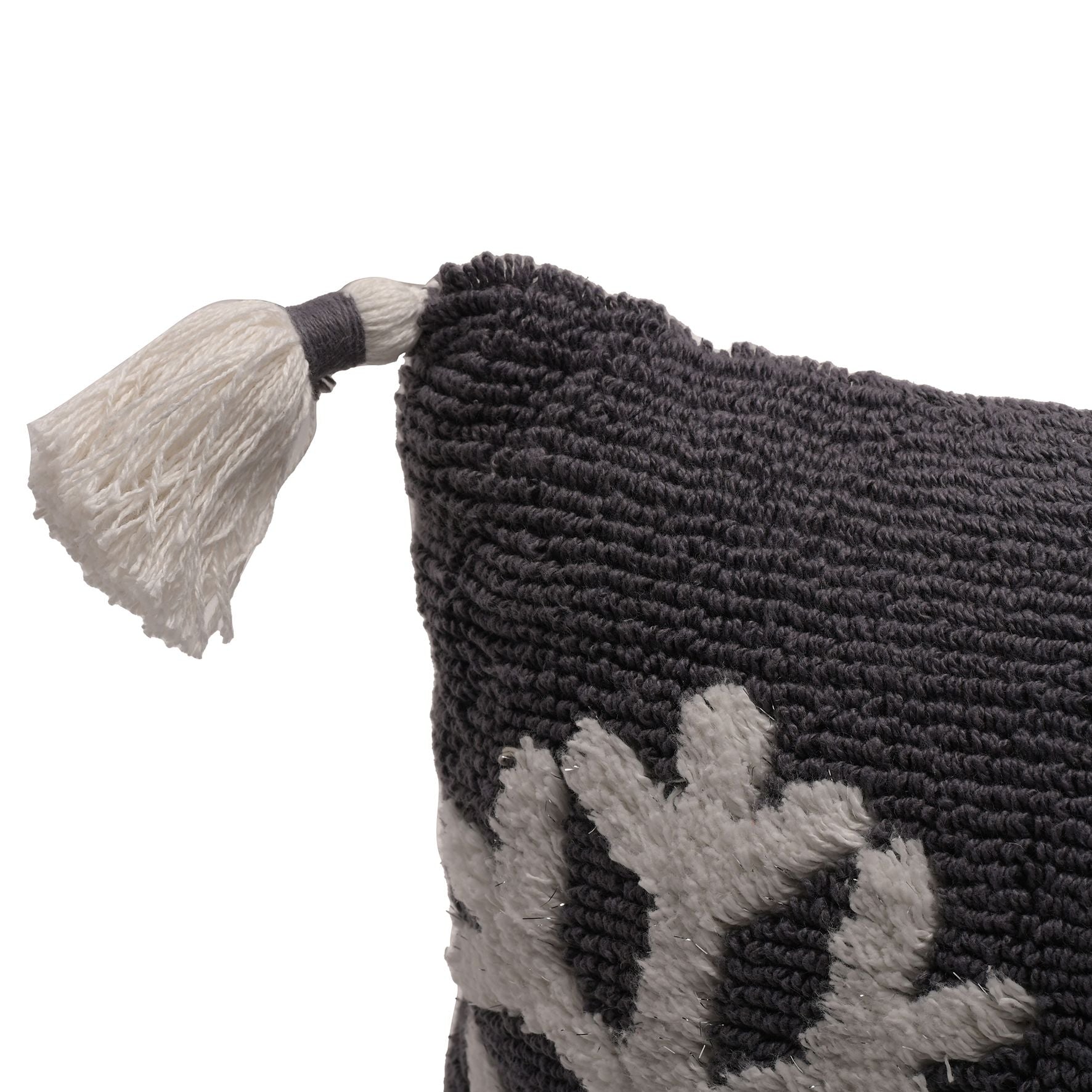 Snowlake Cushion with Tassles